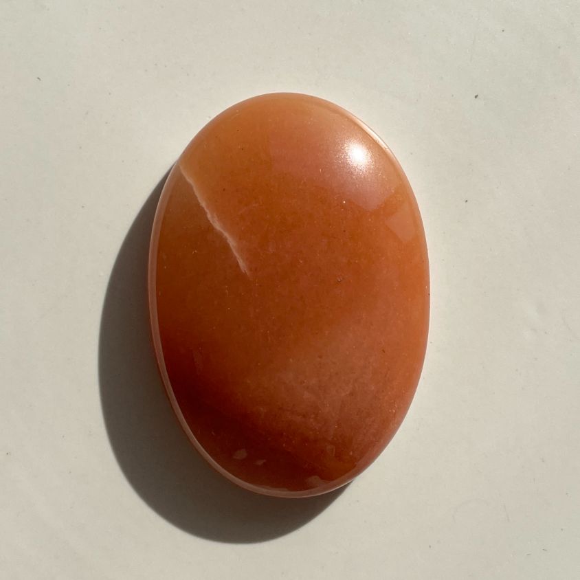 Red Aventurine - Small Palm Stone (IN) Red Aventurine - Small Palm Stone (IN)